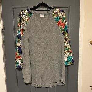 3xl LuLaRoe Randy 3/4 sleeve top - grey with floral sleeves